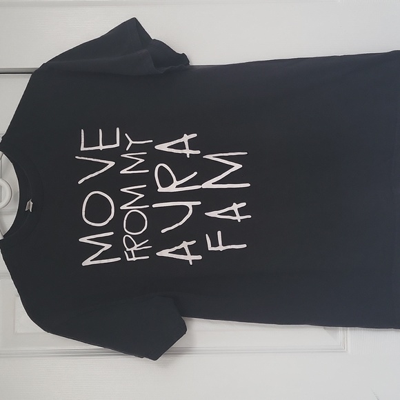 Aura T-shirt Black size Medium - Picture 1 of 7